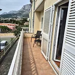 T&A Apartment