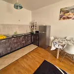 T&A Apartment